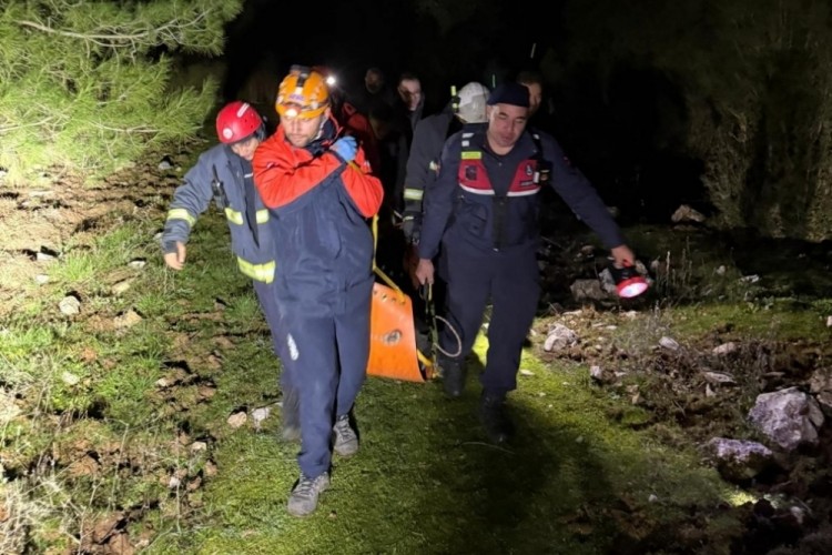 Mantar toplamaya &ccedil;ıkıp ulaşılamayan adam acı halde bulundu