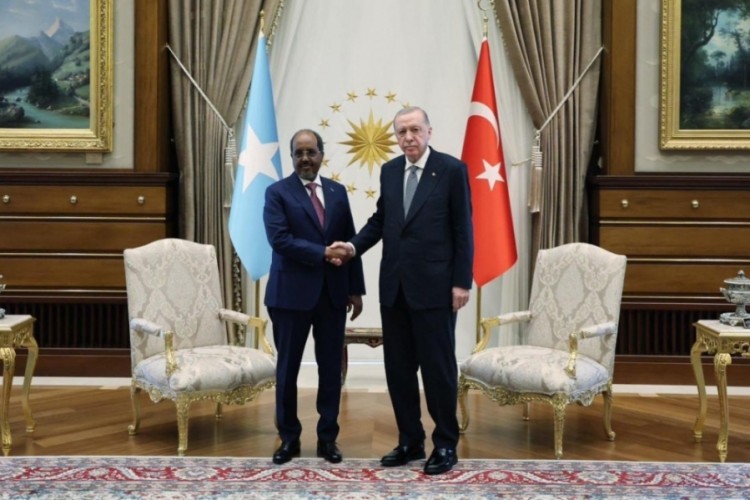 Somali Cumhurbaşkanı Mahmud T&uuml;rkiye'ye geliyor