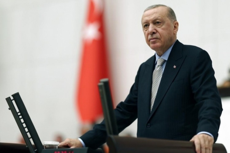 Cumhurbaşkanı Erdoğan'dan şehit ailelerine başsağlığı mesajı