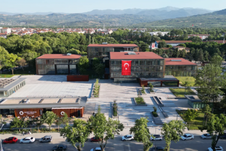 İneg&ouml;l Belediyesi'nden Aşıklar Buluşmasına davet