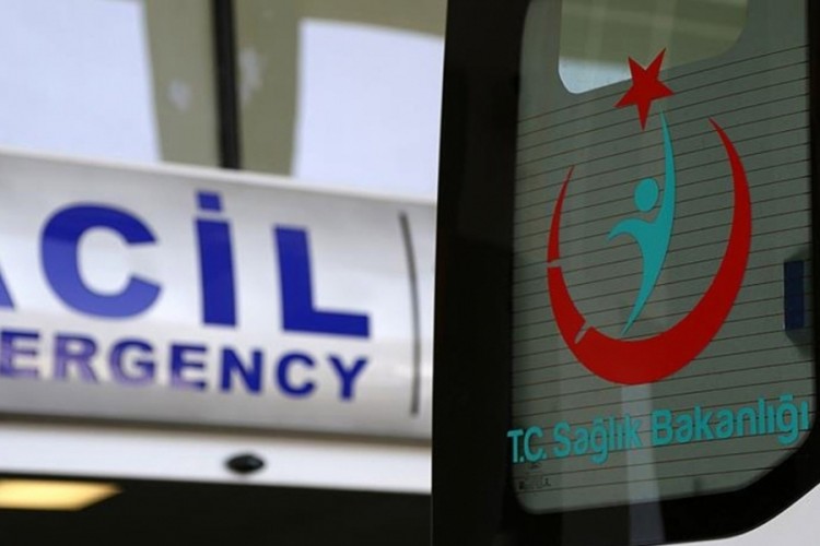 Jenerat&ouml;rden sızan karbonmonoksit gazı nedeniyle 4 kişi hastaneye kaldırıldı