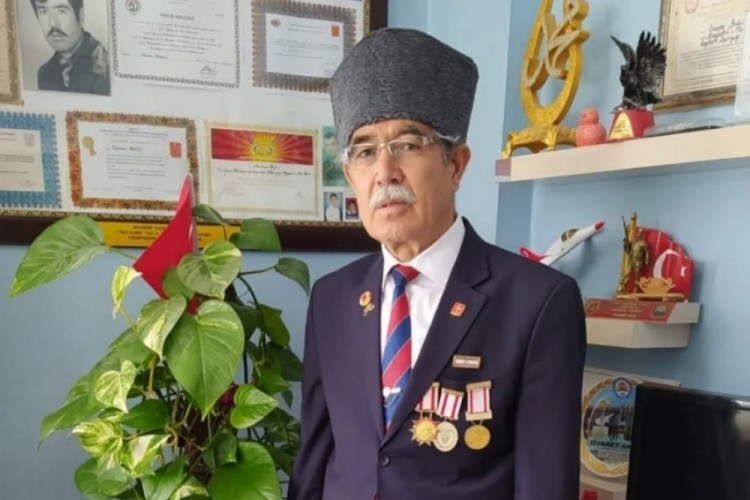 Kıbrıs gazisi, cami &ccedil;ıkışı evine giderken kazada hayatını kaybetti