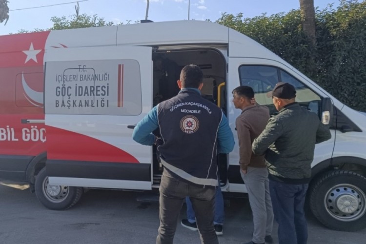 Hatay'da yabancı uyruklu şahıslar denetlendi
