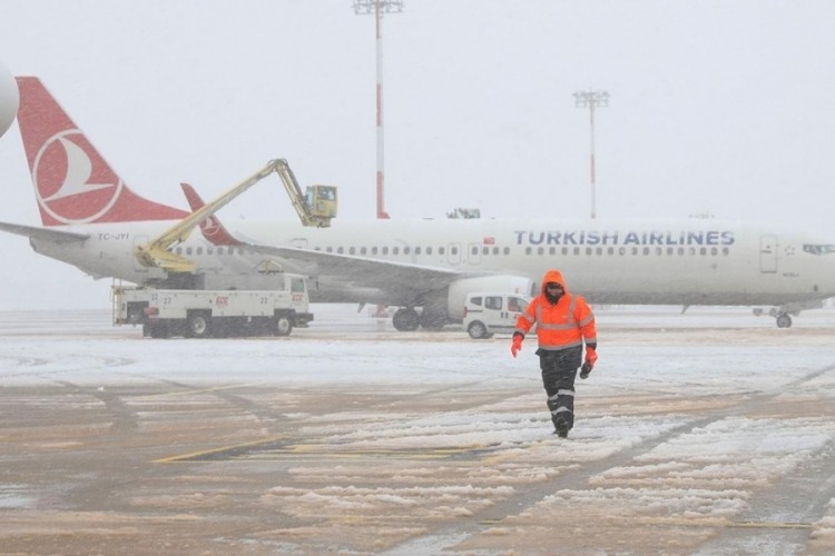 THY seferlerine hava engeli! &Ccedil;ok sayıda iptal var...