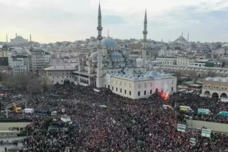 Yeni yılın ilk sabahında tarihi buluşma! Binlerce kişi katılacak