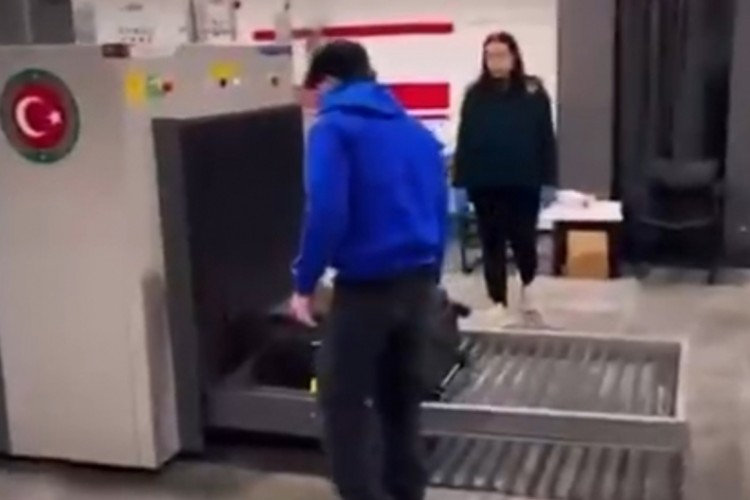 Havalimanında 4.5 kilo uyuşturucu ele ge&ccedil;irildi, 1 g&ouml;zaltı