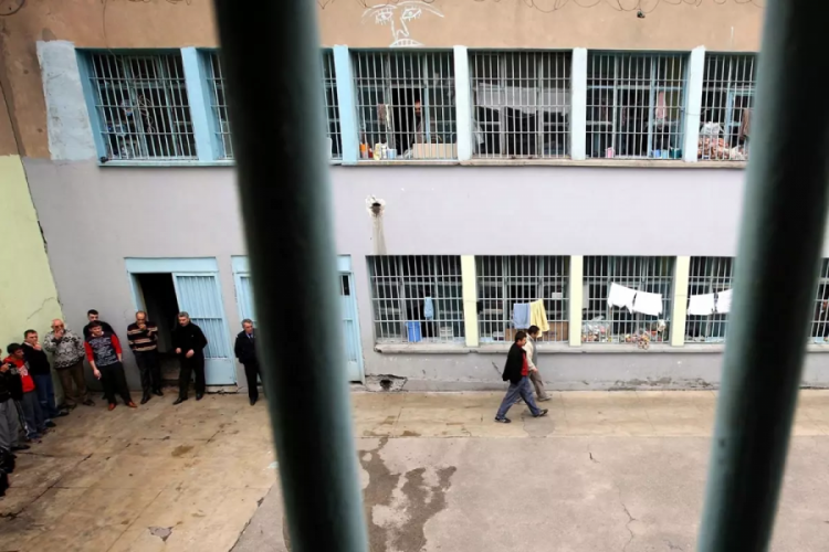 Af gibi yeni d&uuml;zenleme geliyor! On binlerce mahkum yararlanacak...