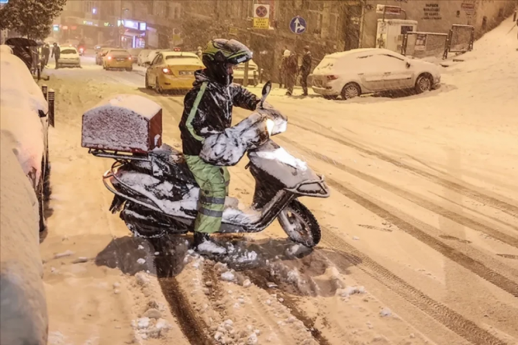Motokuryelerin trafiğe &ccedil;ıkışı 6 ilde yasaklandı!