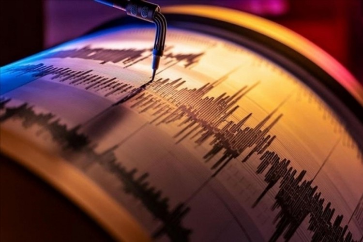 Balıkesir'de deprem!