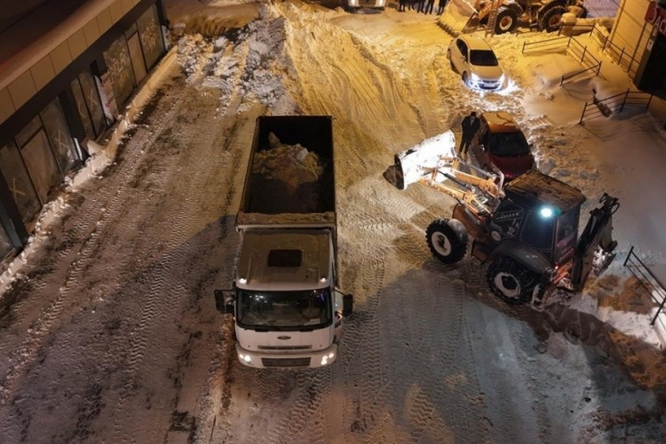 4 ilde yoğun kar: 343 yol ulaşıma kapandı