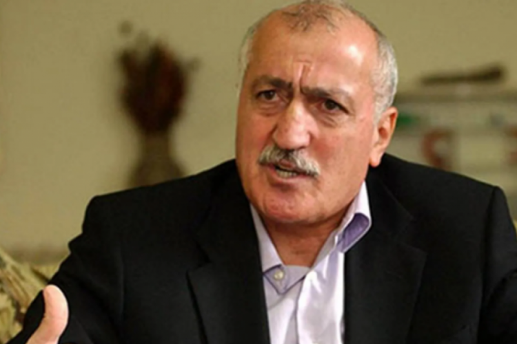 Eski İ&ccedil;işleri Bakanı Sadettin Tantan hastaneye kaldırıldı