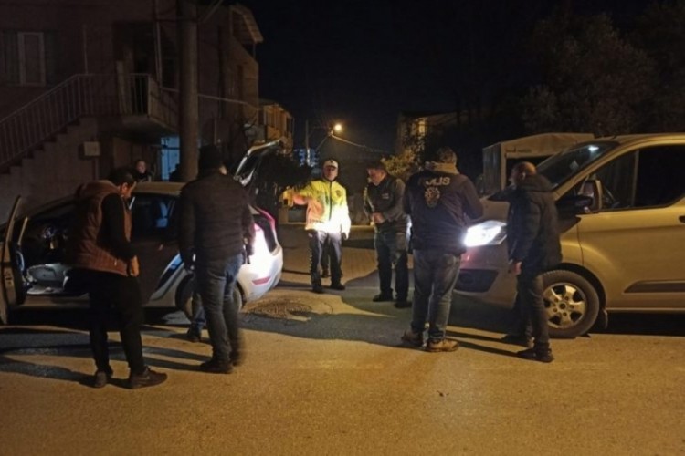 Orhangazi polisinden 2025 yılında su&ccedil;a ağır darbe! Binlerce olaya m&uuml;dahale edildi..