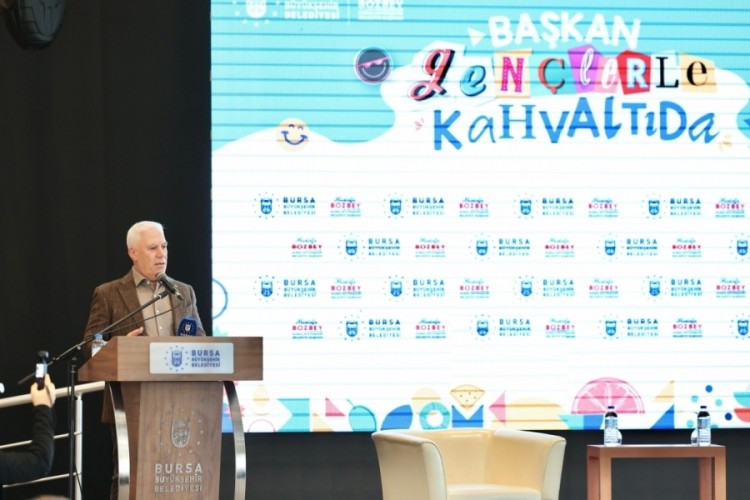 Başkan Bozbey, gen&ccedil;lerle geleceği konuştu