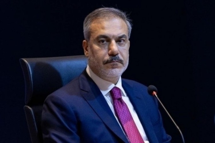 Paris'te Ukrayna gündemi: Türkiye adına Hakan Fidan kat...