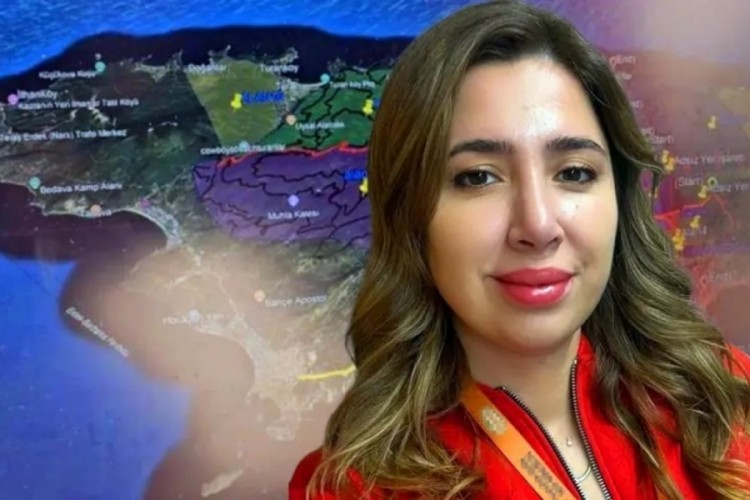 G&ouml;lette cansız bedeni bulunan Elif Kumal, son yolculuğuna uğurlandı