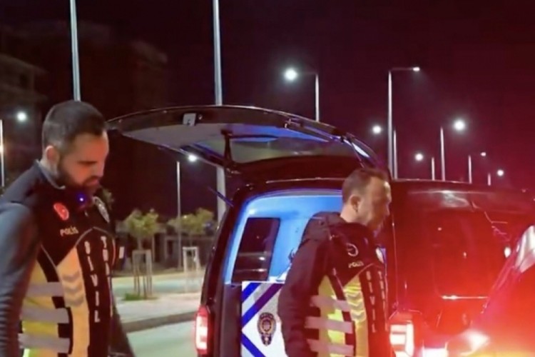 &Ccedil;anakkale'de 40 ara&ccedil; trafikten men edildi