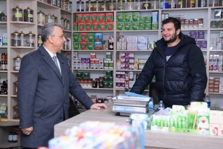 Başkan Kurnaz: "Esnafımız il&ccedil;emizin can damarı"