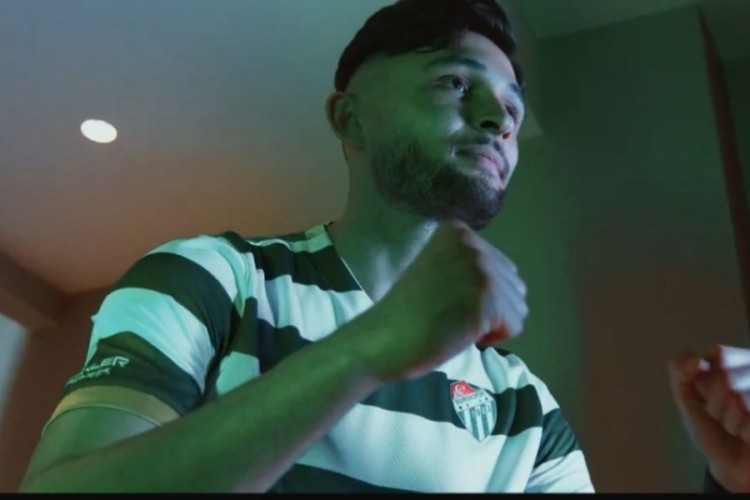 Bursaspor bir transferi daha açıkladı! Hoş geldin Salih...