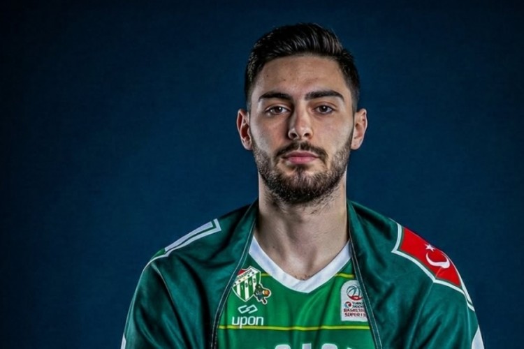 Bursaspor Basketbol, Göksenin'den doğan boşluğu doldurdu...