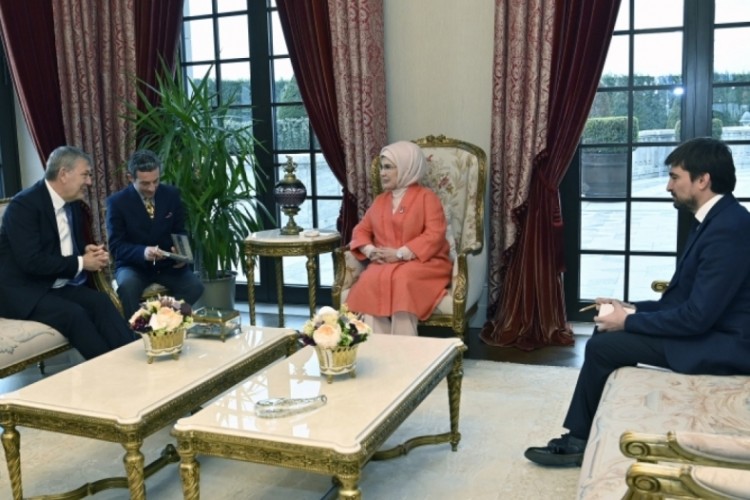 Emine Erdoğan, UNRWA Genel Komiseri Lazzarini ile g&ouml;r&uuml;şt&uuml;