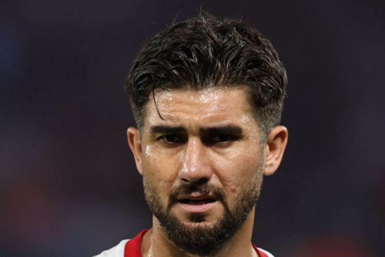 Yeşil beyazlılara Süper Lig'den takviye! Beklenilen isim resmen Bursaspor'da! 