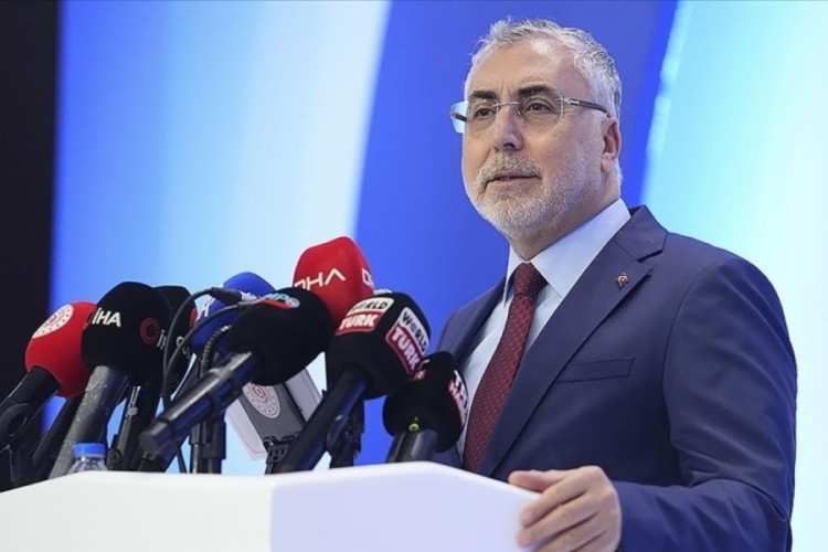 Bakan Işıkhan: Uzun S&uuml;reli Yaşlı Bakım Sigortası i&ccedil;in &ccedil;alışma yapıyoruz