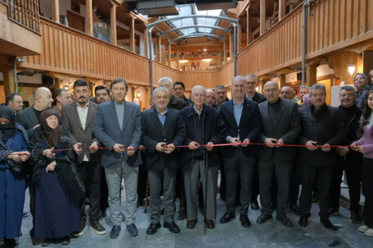 Kent M&uuml;zesi 17'nci yaşını "Zarafetin Mirası" sergisiyle kutluyor