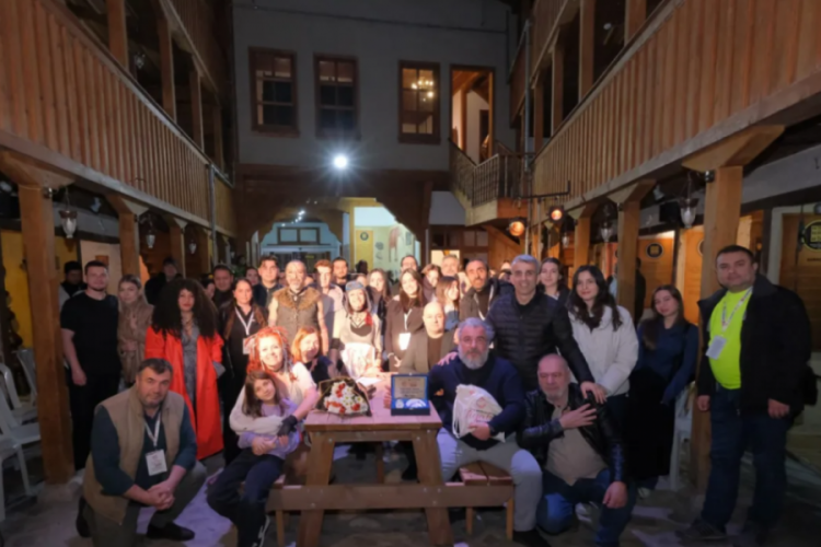 Tiyatro festivaline 3 muhteşem oyunla muhteşem final