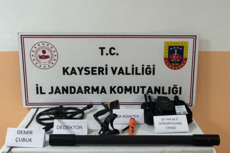 Ka&ccedil;ak kazı yapan şahıslara su&ccedil;&uuml;st&uuml;: 3 g&ouml;zaltı