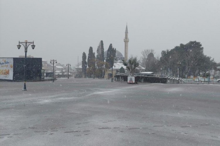 Tekirdağ'ın Malkara ve Şark&ouml;y il&ccedil;elerinde eğitime bir g&uuml;n ara verildi
