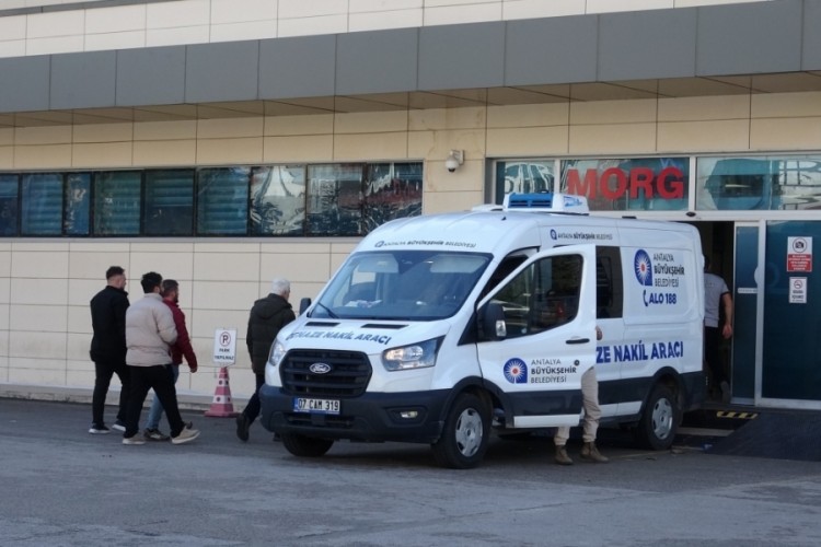Emanet aldığı motosikletle ge&ccedil;irdiği kazada hayatını kaybetti