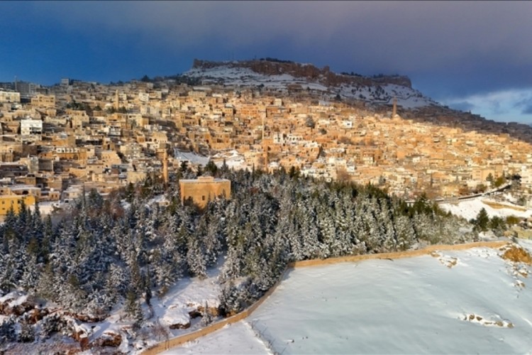 Mardin'de 4 il&ccedil;ede eğitime 1 g&uuml;n ara verildi