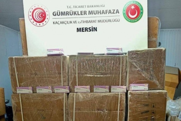 Mersin Limanı'nda 280 bin sentetik hap ele ge&ccedil;irildi
