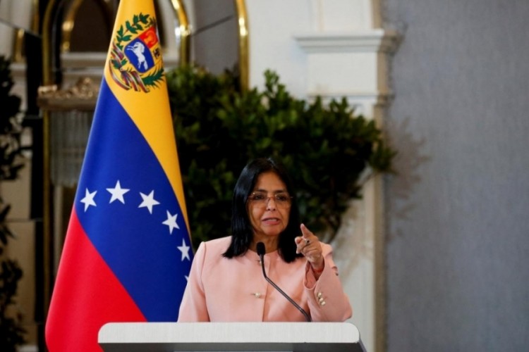 Venezuela: Petrol satışından elde edilecek gelir sağlık sistemi i&ccedil;in kullanılacak