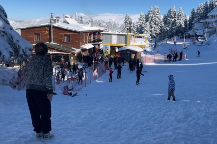 Uludağ'da sömestr hareketliliği başladı, tatilin bedeli belli oldu!
