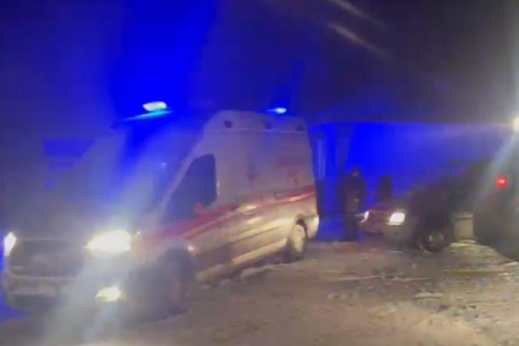Ekiplerin tipi ve kar altında zorlu m&uuml;cadelesi