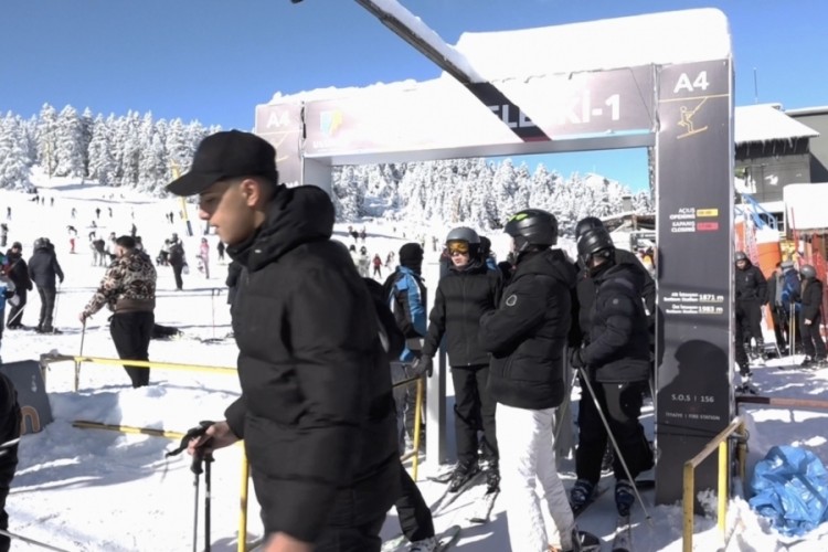 Uludağ'da s&ouml;mestr hareketliliği