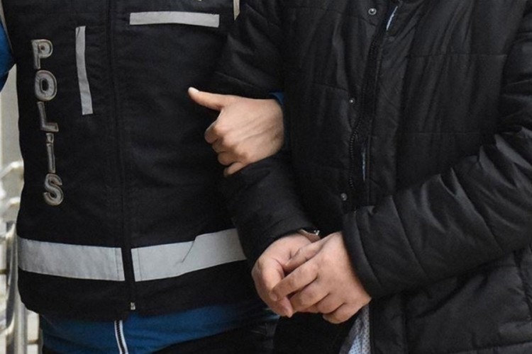 Cansız bedeni ge&ccedil;en yıl g&ouml;lette bulunmuştu! Eşi ve ailesi g&ouml;zaltında