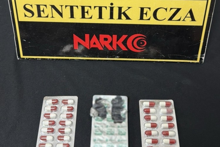 &Uuml;zerinden 36 adet uyuşturucu hap &ccedil;ıkan ş&uuml;pheli g&ouml;zaltına alındı