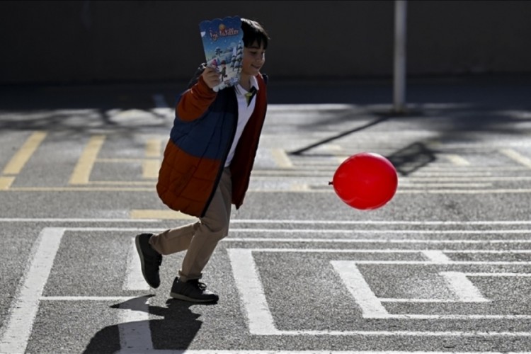 Okullarda yarıyıl tatili için son ders zili