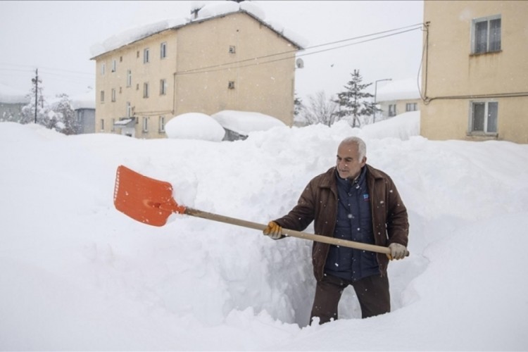 Tunceli'ye ocakta son 65 yılın en fazla karı yağdı