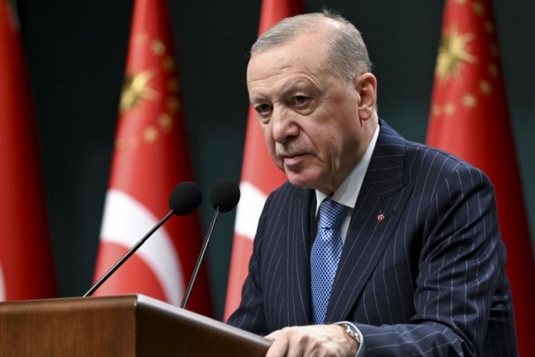 Cumhurbaşkanı Erdoğan'dan Mira&ccedil; Kandili mesajı