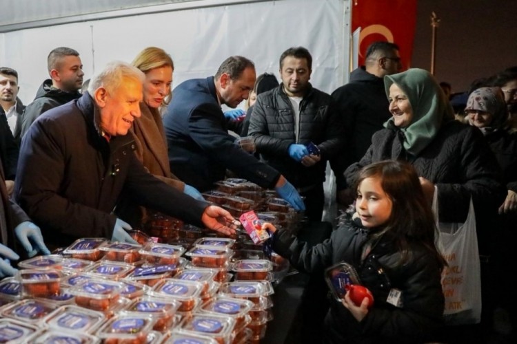 Bursa'da Mira&ccedil; Kandili bereketi