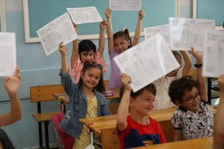 Karne g&uuml;n&uuml; etkinlikleri İstanbul! İBB 19-30 Ocak &uuml;cretsiz karne g&uuml;n&uuml; etkinliği programı
