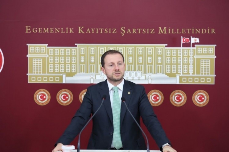 Ak Parti Bursa Milletvekili Kılı&ccedil;, TBMM'de basın toplantısı d&uuml;zenledi
