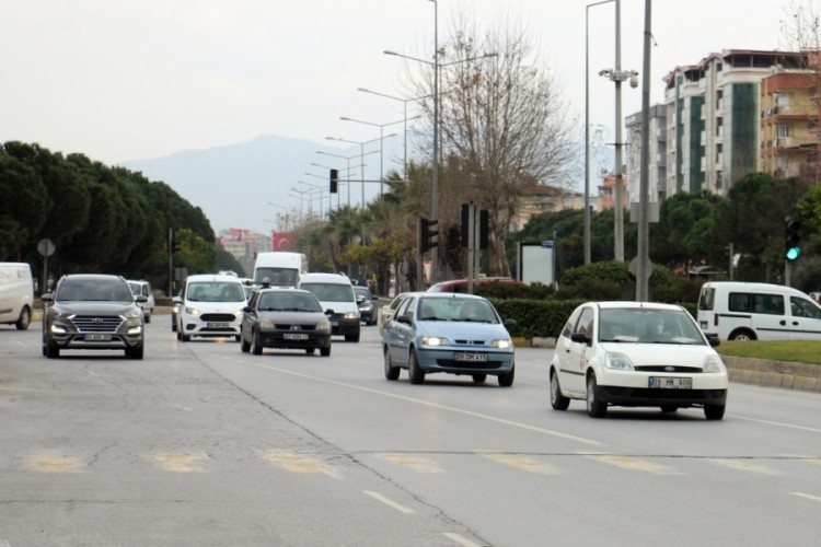 Aydın'da ara&ccedil; sayısı 668 bin oldu