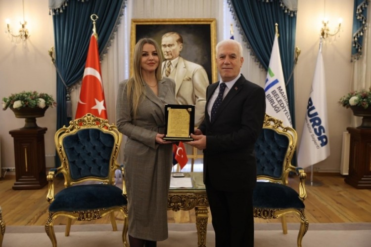 Bozbey Sırbistan heyetini ağırladı: G&uuml;ndem gen&ccedil;lik ve dostluk k&ouml;pr&uuml;s&uuml;