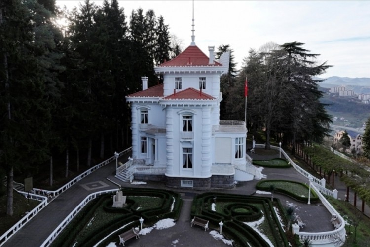 Trabzon'daki Atat&uuml;rk K&ouml;şk&uuml; 373 bin 920 ziyaret&ccedil;iyi ağırladı