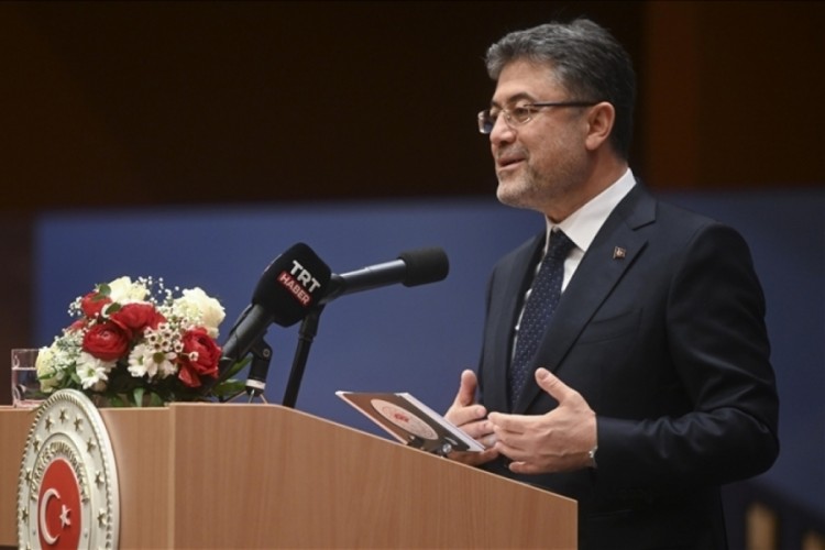 Bakan Yumaklı'dan gurbet&ccedil;i iş insanlarına markalaşma &ccedil;ağrısı