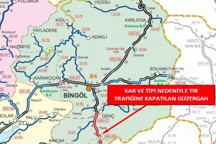 Bing&ouml;l'&uuml;n komşu 2 iline tır trafiği kapatıldı